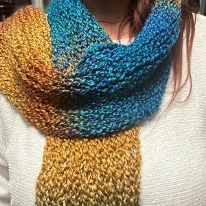 🌅SUNSET ON THE LAKE SCARF🌅